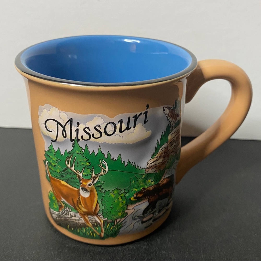 Lipco Missouri Ceramic Coffee Mug Raised Bear Deer